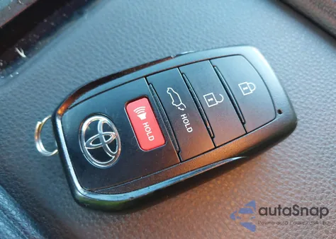 2025 Toyota Grand Highlander Hybrid Nightshade Edition z USA, uszkodzony, nr VIN 5TDACAB58SS034116